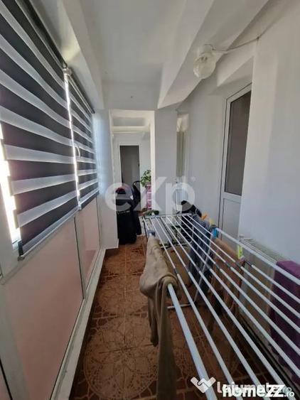 Apartament cu 2 camere decomandat în Micro 6