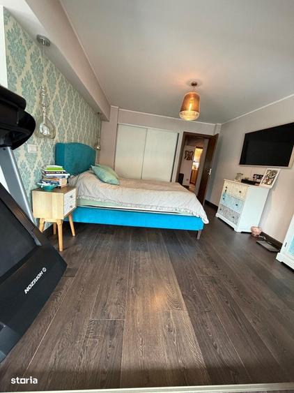 Apartament cu 3 camere în Unirii