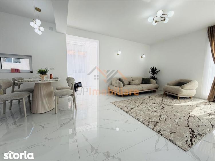 Casă cu 2 camere cu Teren 570 Mp în Sânmartin