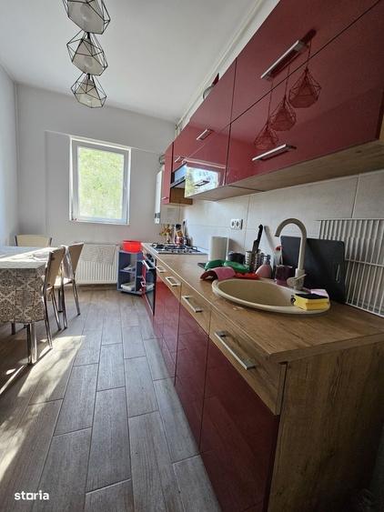 Apartament cu 2 camere decomandat în Berceni