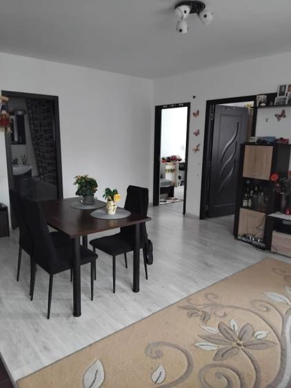 Apartament cu 2 camere semidecomandat în Florești — fotografia 1