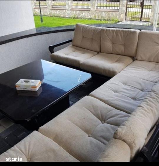 Casă cu Teren 900 Mp în Central