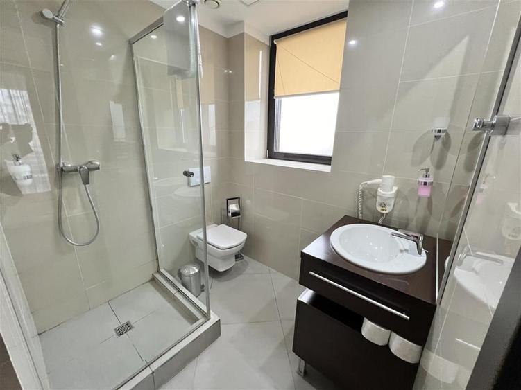 Apartament cu 4 camere decomandat, mobilat în Poiana Brașov
