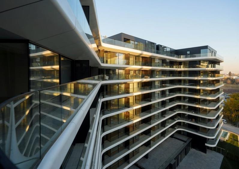 Apartament cu 2 camere semidecomandat, mobilat în Barbu Văcărescu