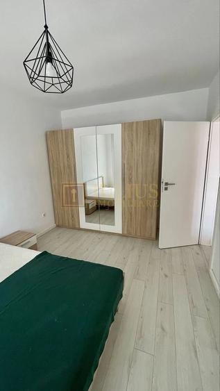 Apartament cu 2 camere nedecomandat în Aradului