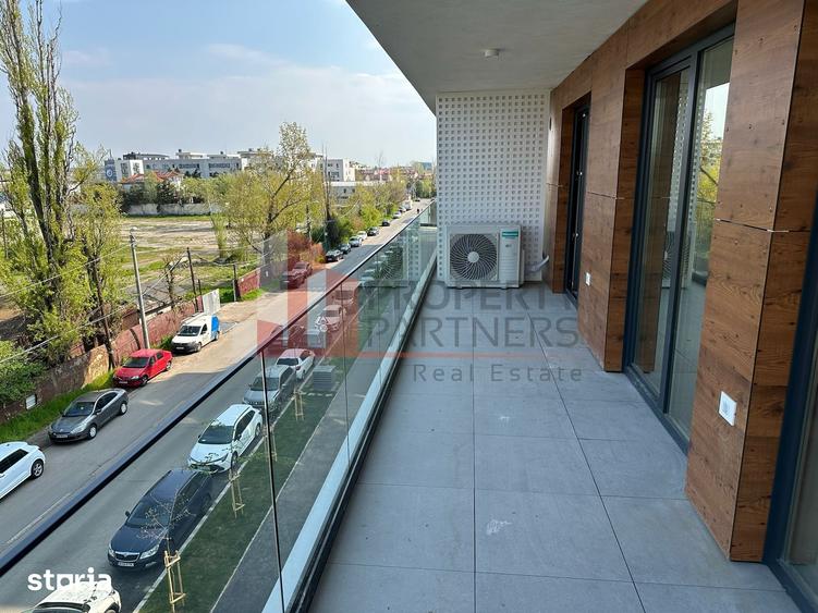 Apartament cu 3 camere în Dămăroaia