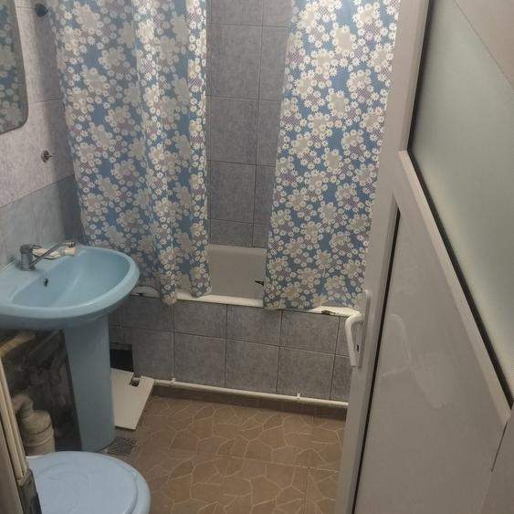 Garsonieră semidecomandată în Central