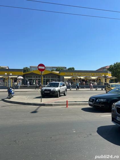 Teren de 2000 mp, în Traian