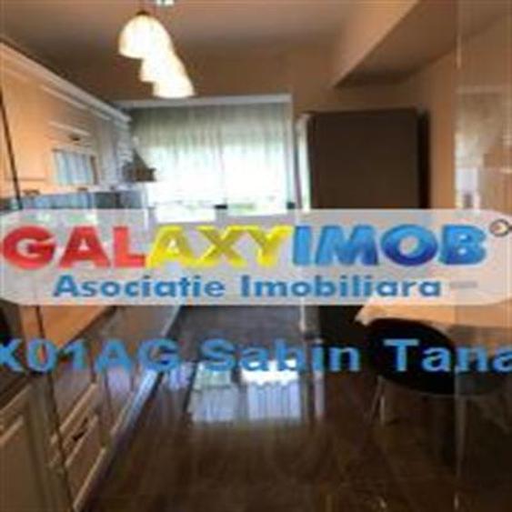 Apartament cu 3 camere decomandat, mobilat în Popa Șapcă