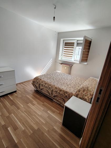 Apartament cu 2 camere semidecomandat în Dristor