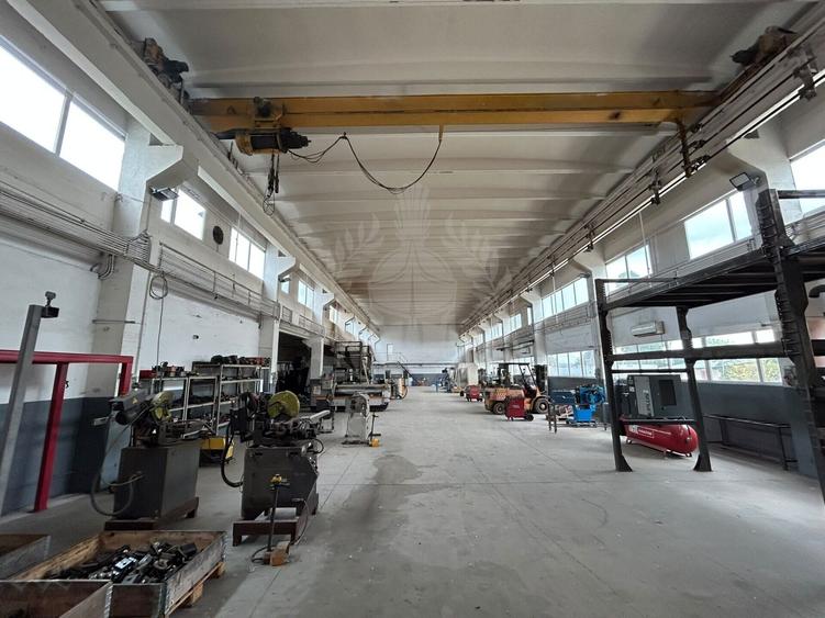 Spațiu industrial, de 2,000 mp, în Nord