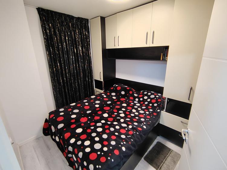 Apartament cu 2 camere semidecomandat în Păcurari