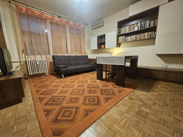 Apartament cu 2 camere decomandat, mobilat în Sala Palatului