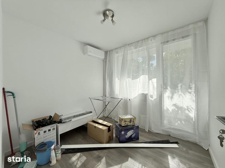 Apartament cu 3 camere semidecomandat în Drumul Taberei