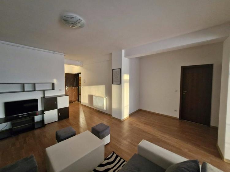 Apartament cu 2 camere decomandat în Exterior Vest