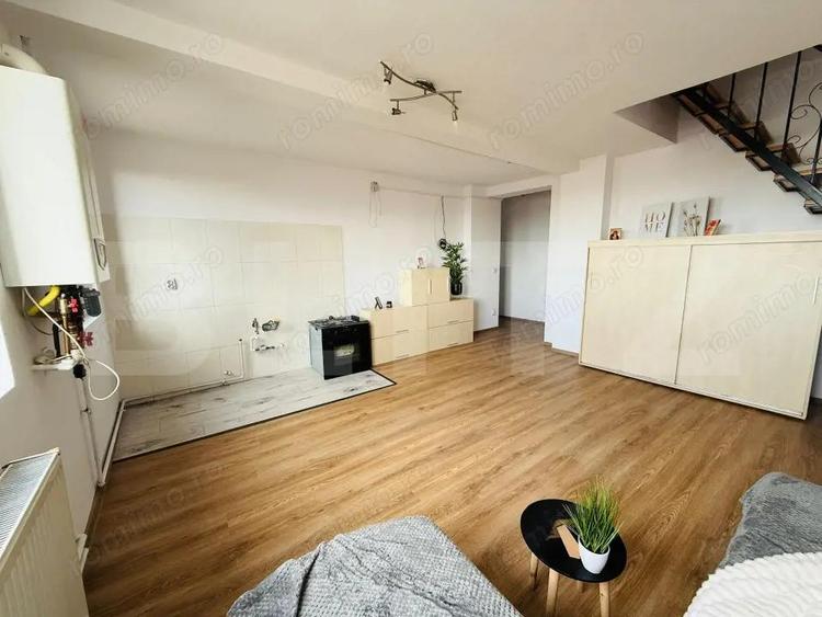 Apartament cu 2 camere decomandat în 13 Decembrie