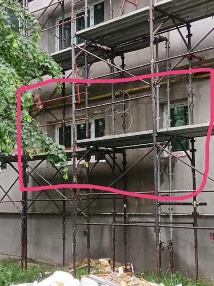 Garsonieră decomandată în Coman