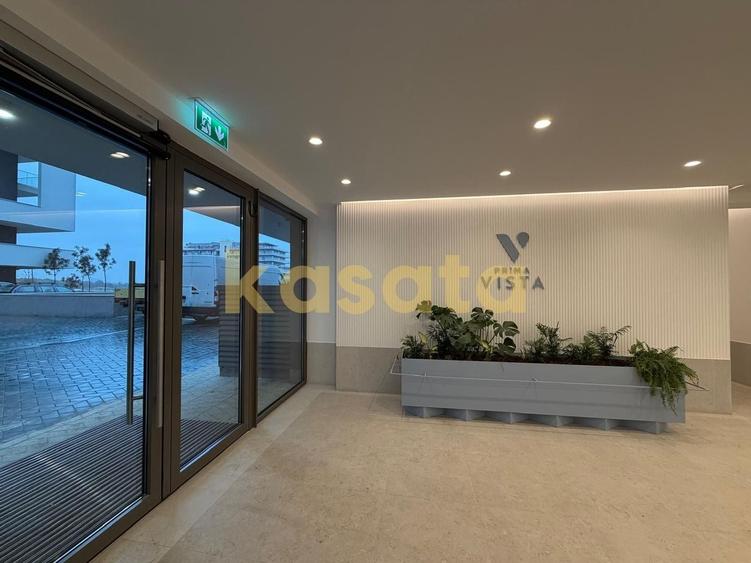 Spațiu comercial, de 64.580001831055 mp, în Barbu Văcărescu