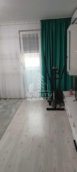 Apartament cu 2 camere decomandat, mobilat în Giroc