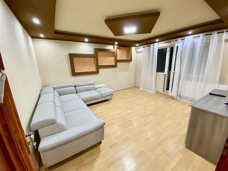 RECO Apartament 3 camere decomandat de inchiriat in Rogerius. - 1