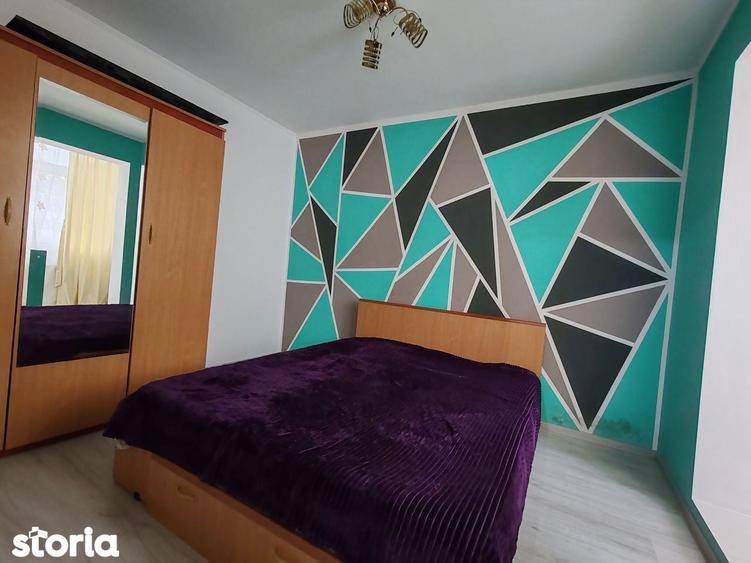 Apartament cu 2 camere semidecomandat, mobilat în Negru Vodă