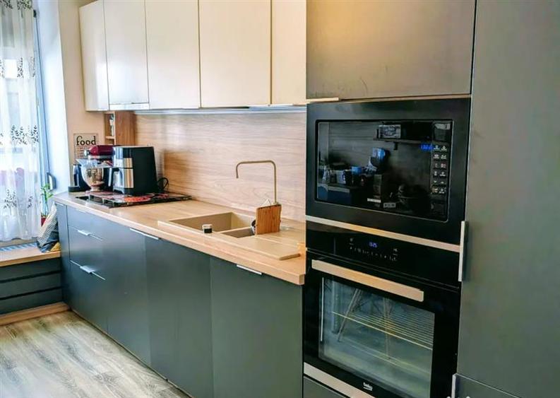 Apartament cu 4 camere decomandat, mobilat în Floreasca