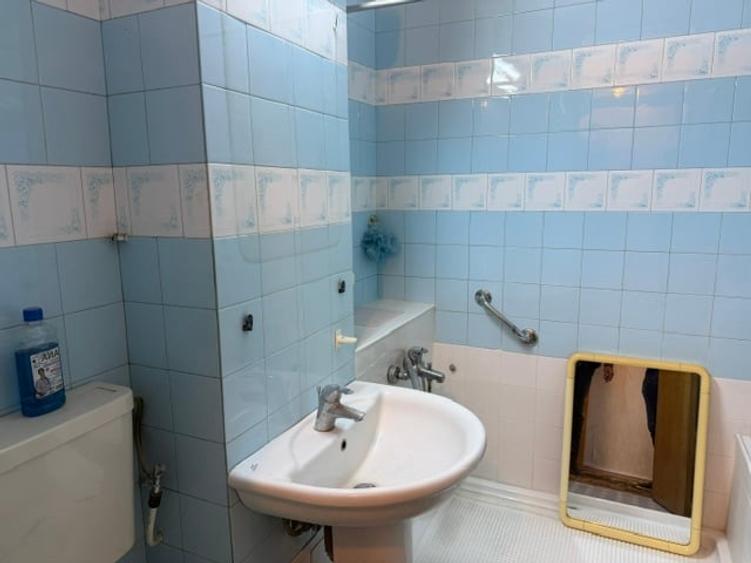 VANZARE AP 3 CAM PIATA IANCULUI METROU - 6