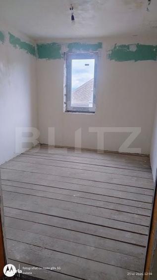 Casă cu 4 camere în Cuzdrioara