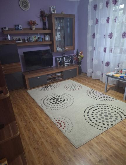 Apartament cu 2 camere, decomandat,  ultracentral - 2