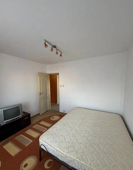 Apartament cu 2 camere decomandat în Ampoi 3