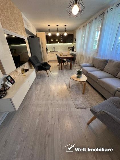 Casă individuală cu 9 camere cu Canalizare în Gheorgheni