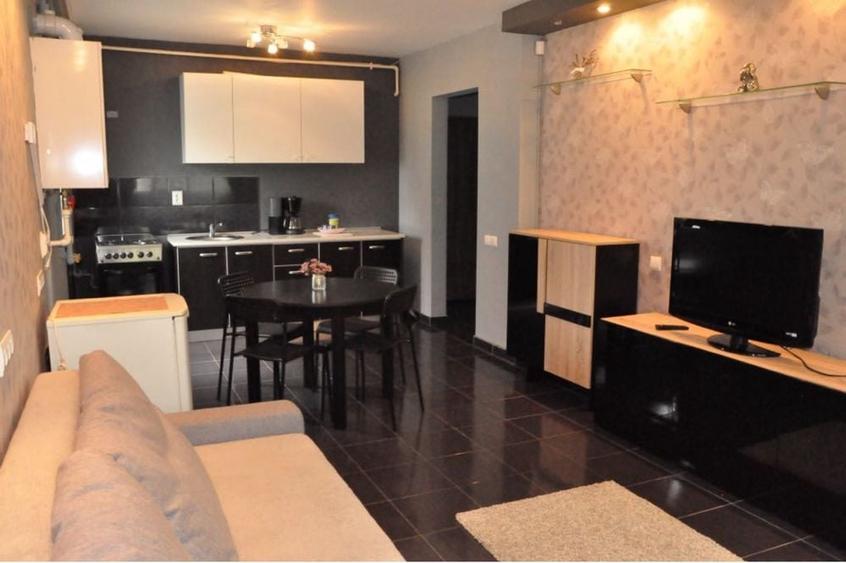 Inchiriez apartament 2 camere - 6