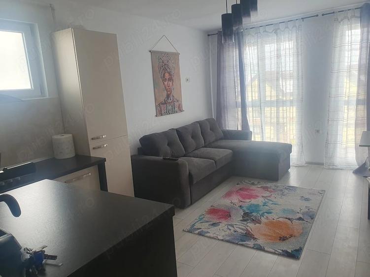 Apartament cu 2 camere decomandat în Sânpetru