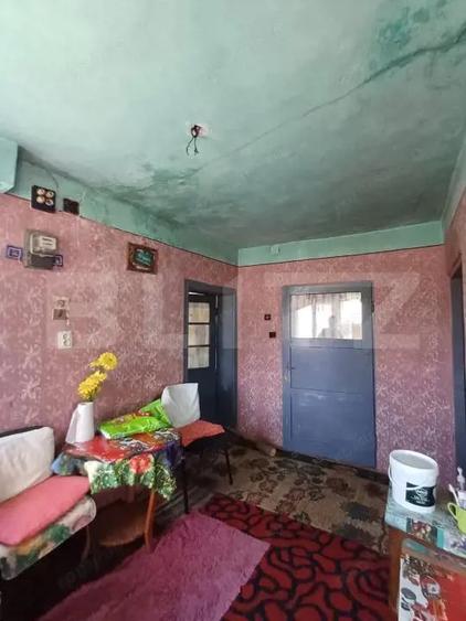 Casă cu 2 camere cu Teren 400 Mp în Turda