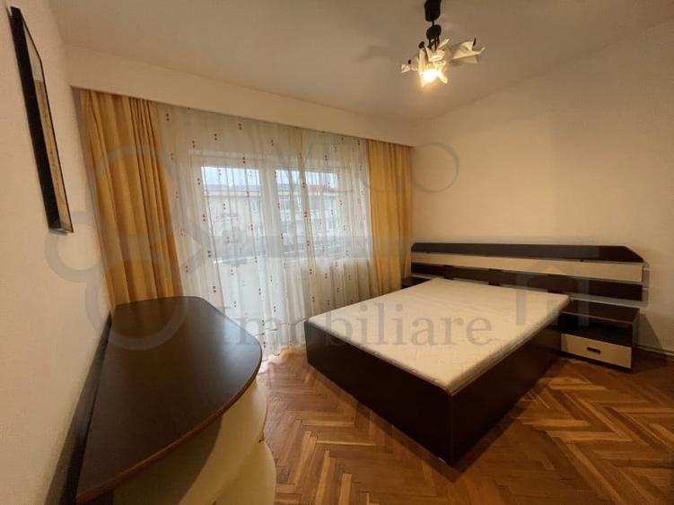 Apartament cu 3 camere decomandat, mobilat în Mărăști