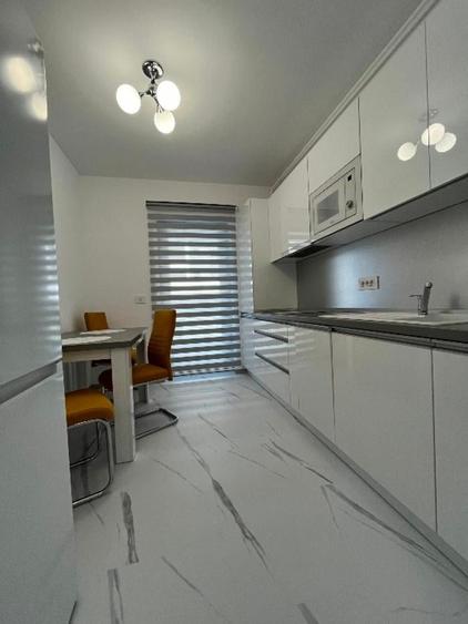 Apartament cu 2 camere semidecomandat în Aviației