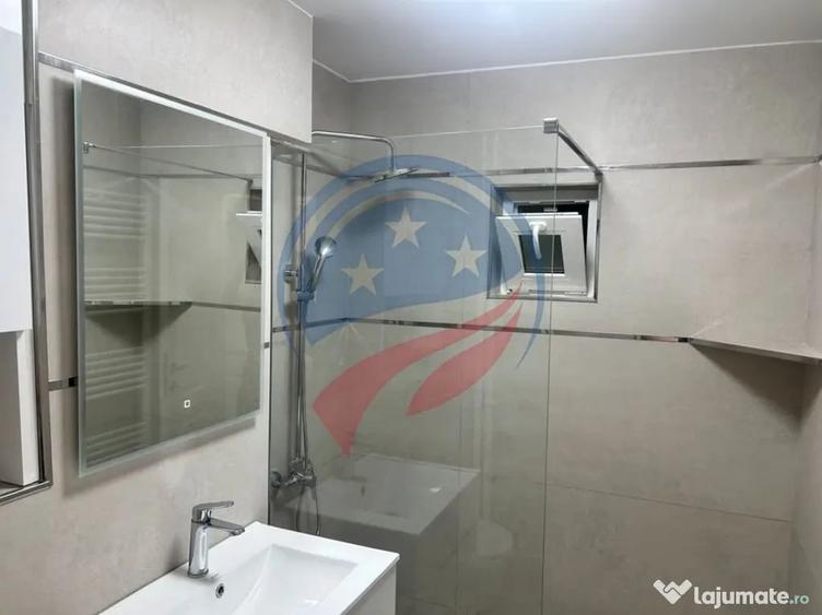 Spațiu comercial, de 48 mp, în Central