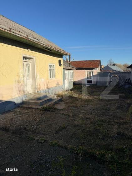 Casă cu 3 camere în Hancea