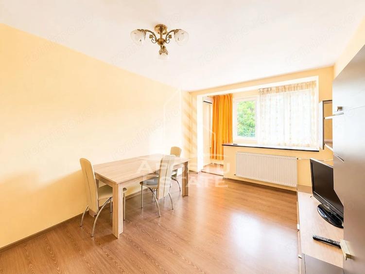 Apartament cu 3 camere decomandat în Odobescu