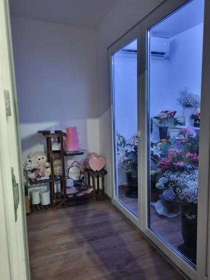 Spațiu comercial, de 13 mp, în Central