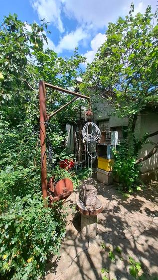Casă individuală cu 2 camere cu Teren 1050 Mp în Floroaica