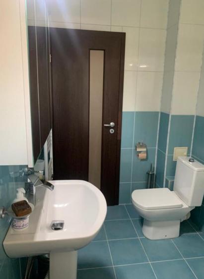 Apartament cu 2 camere decomandat, mobilat în Drumul Taberei