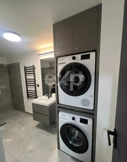 Apartament cu 2 camere semidecomandat, mobilat în Gară