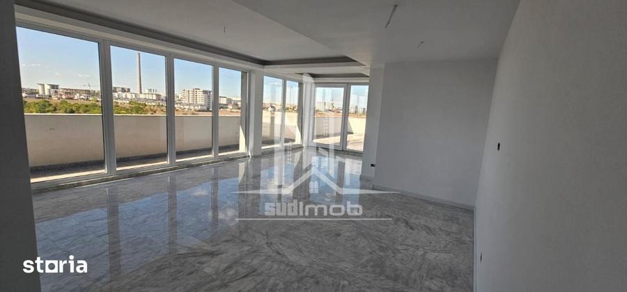 Apartament cu 4 camere în Central
