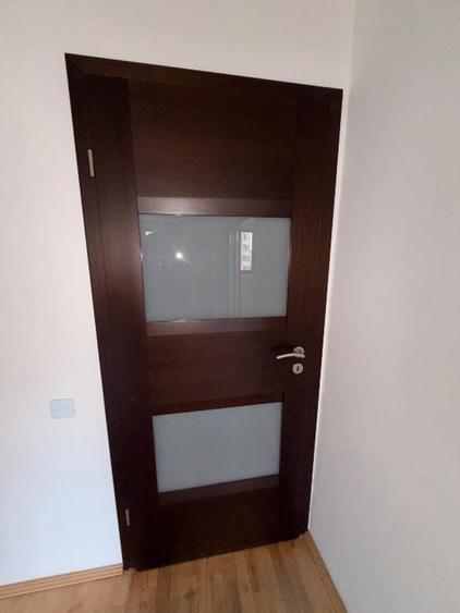 Apartament cu 4 camere decomandat, mobilat în Crângași