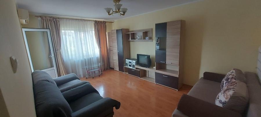 Apartament cu 2 camere decomandat, mobilat în Nicolina