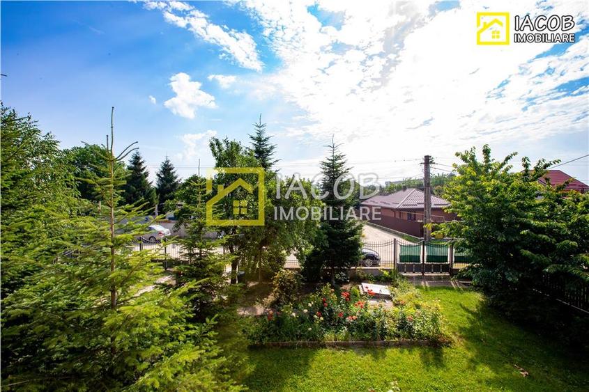 Casă individuală cu 5 camere cu Teren 1662 Mp în Sud