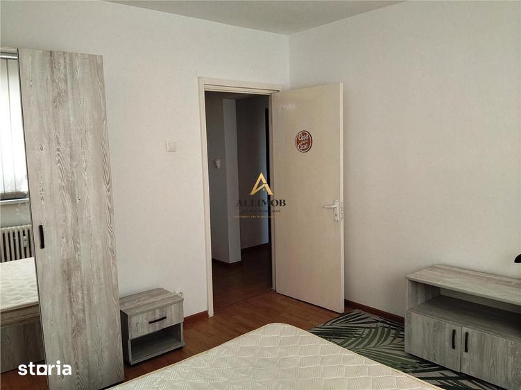 Apartament cu 2 camere decomandat în Sud
