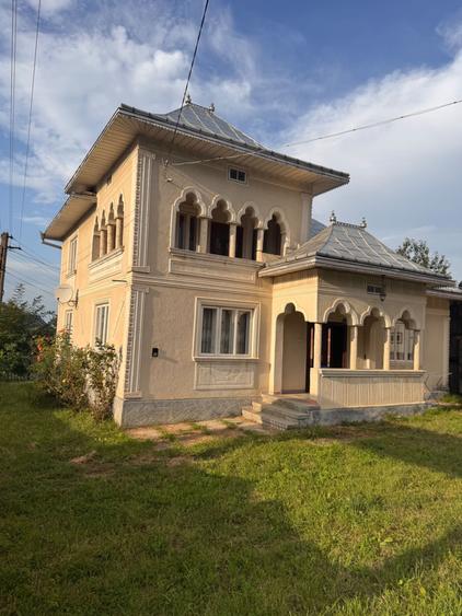 Casă cu 4 camere în Arbore