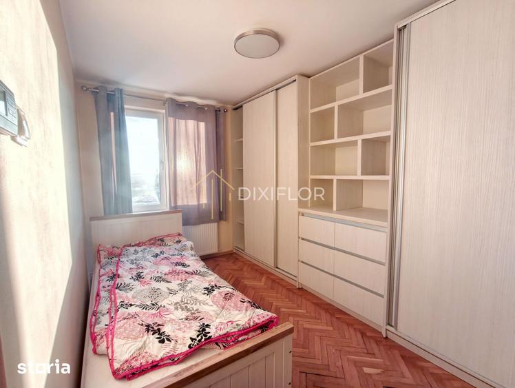 Apartament cu 3 camere decomandat în 22 Decembrie 1989